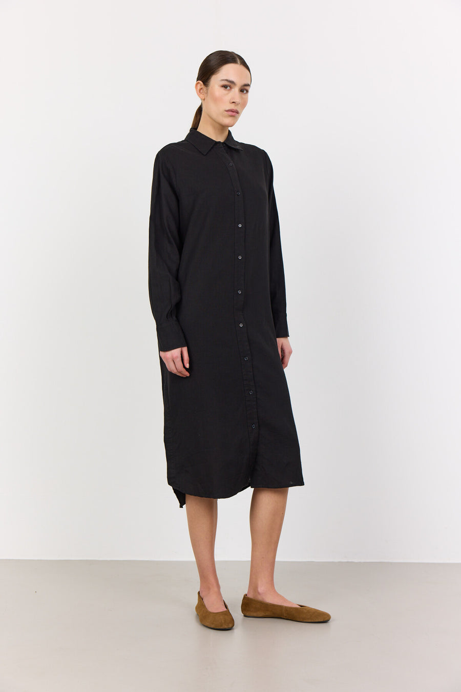 LR-Naja 35 Shirt Dress Black Levete Room