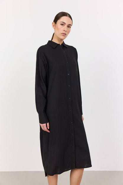 LR-Naja 35 Shirt Dress Black Levete Room