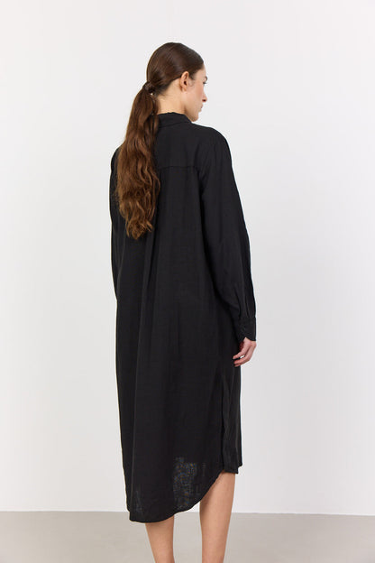 LR-Naja 35 Shirt Dress Black Levete Room