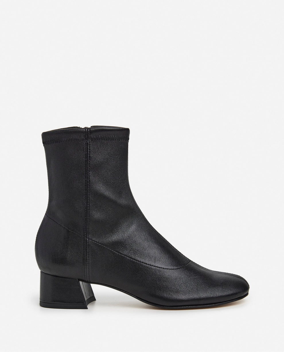 Ember Leather Black Flattered