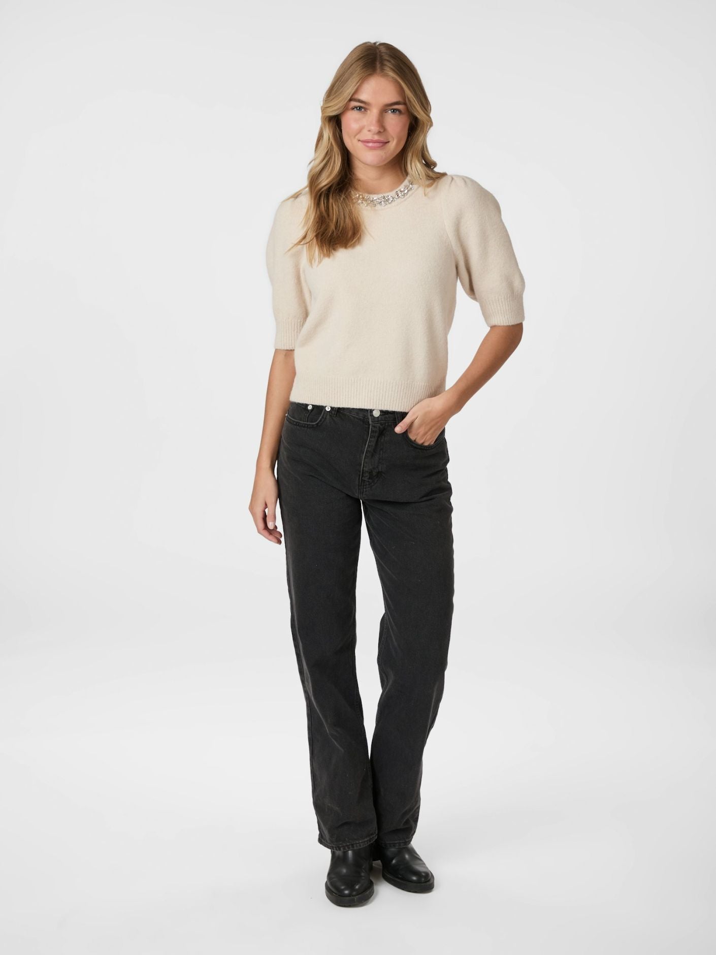 Maia Stone Knit Blouse Ivory Neo Noir