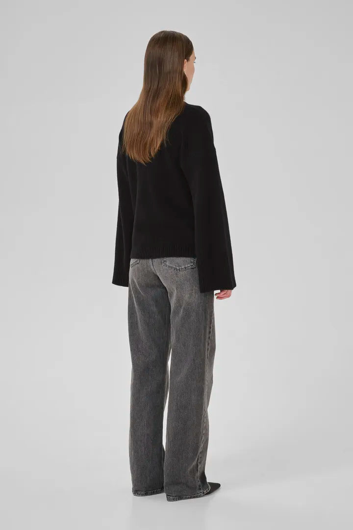 HuxiMW Knit Cardigan Black My Essential Wardrobe