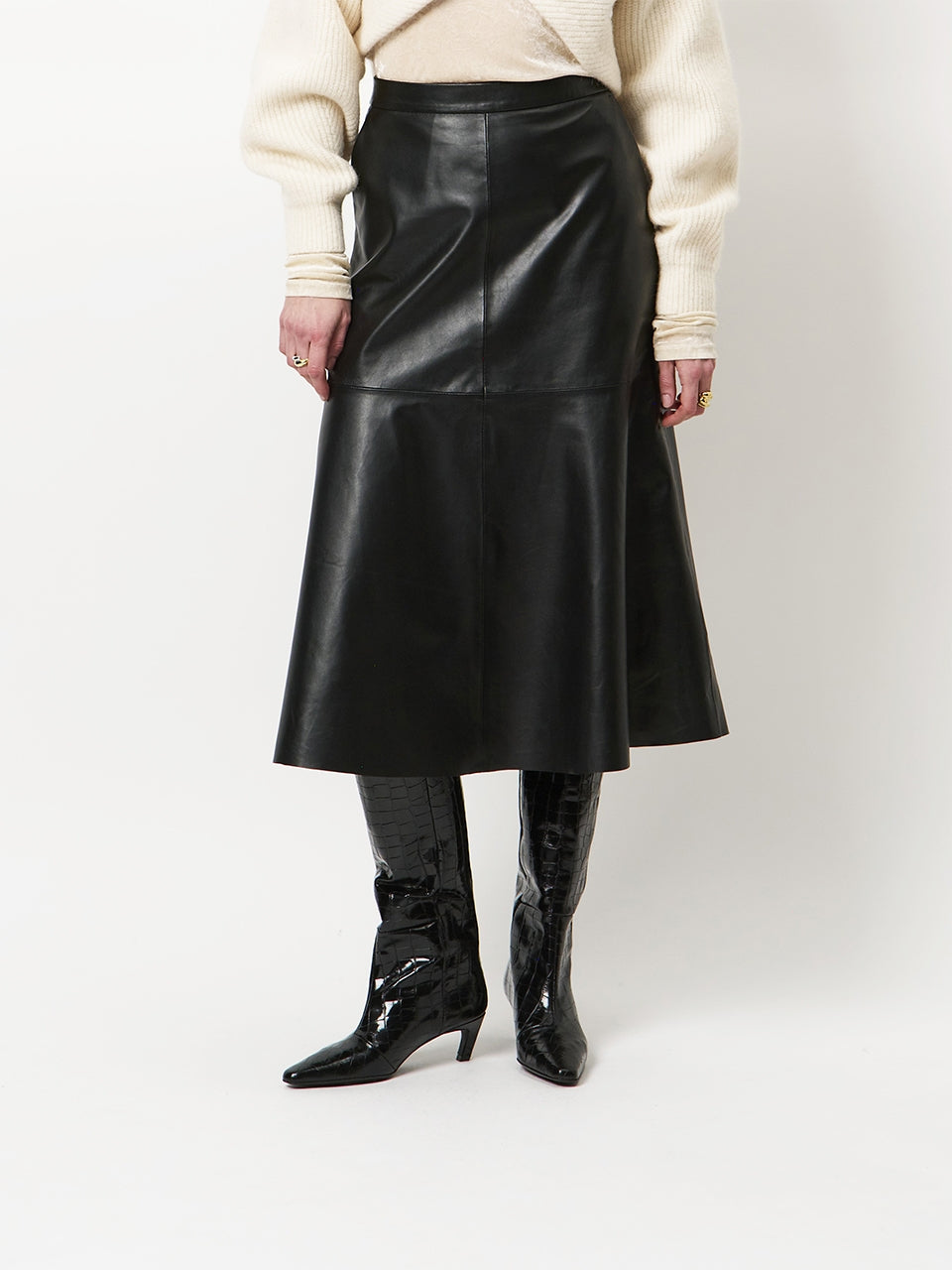 Colleen Flared Leather Skirt Raven Dante6