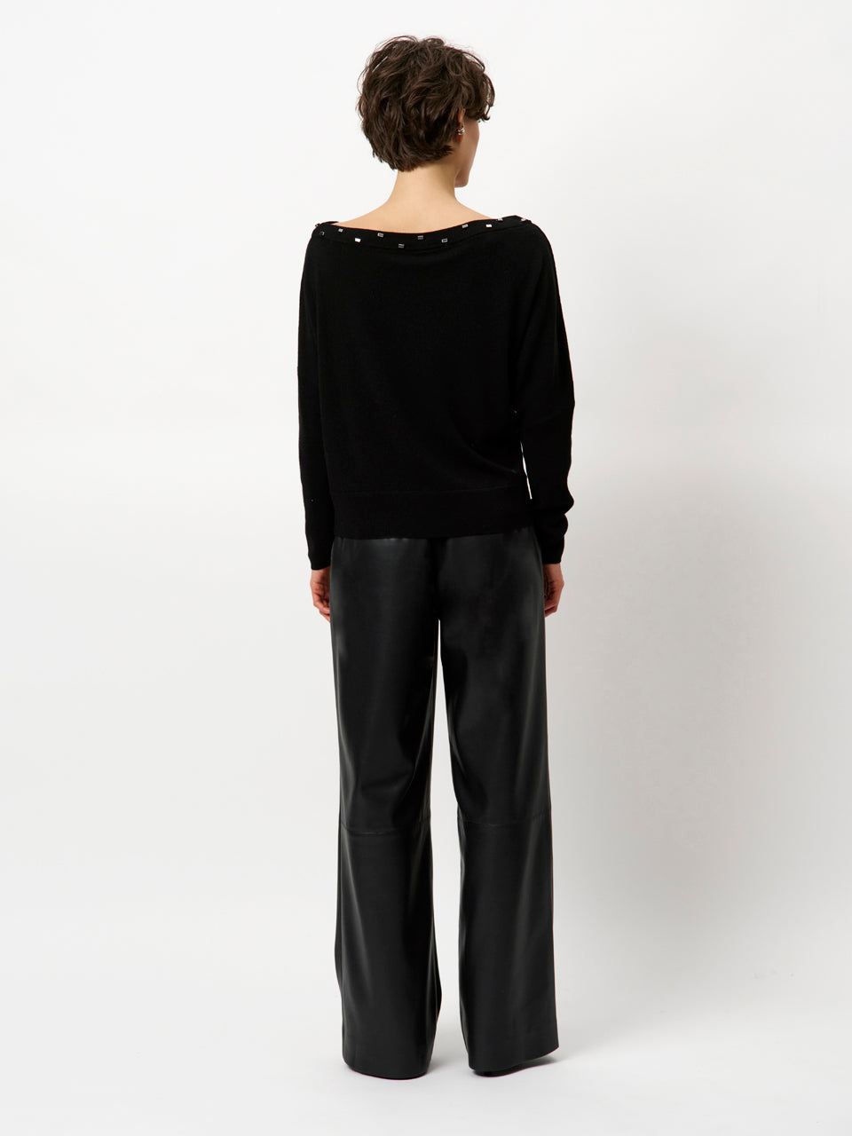 Mayu Off Shoulder Sweater Raven Dante6
