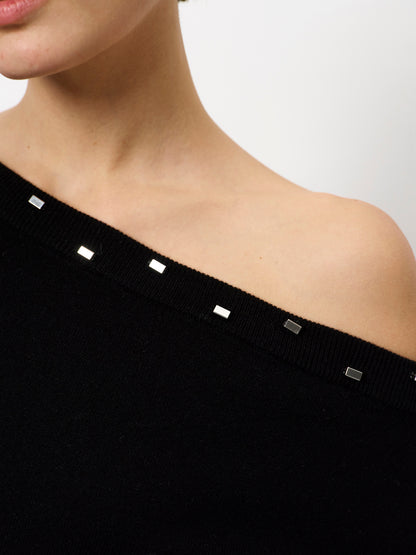 Mayu Off Shoulder Sweater Raven Dante6