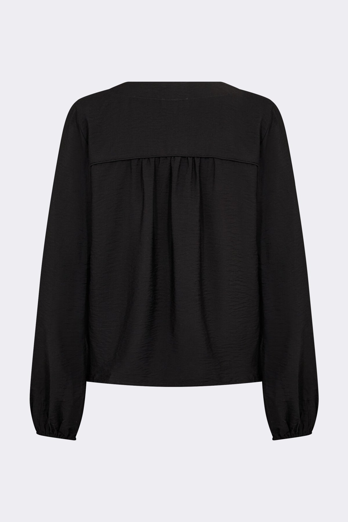 LR-Nikki 1 Black Levete Room