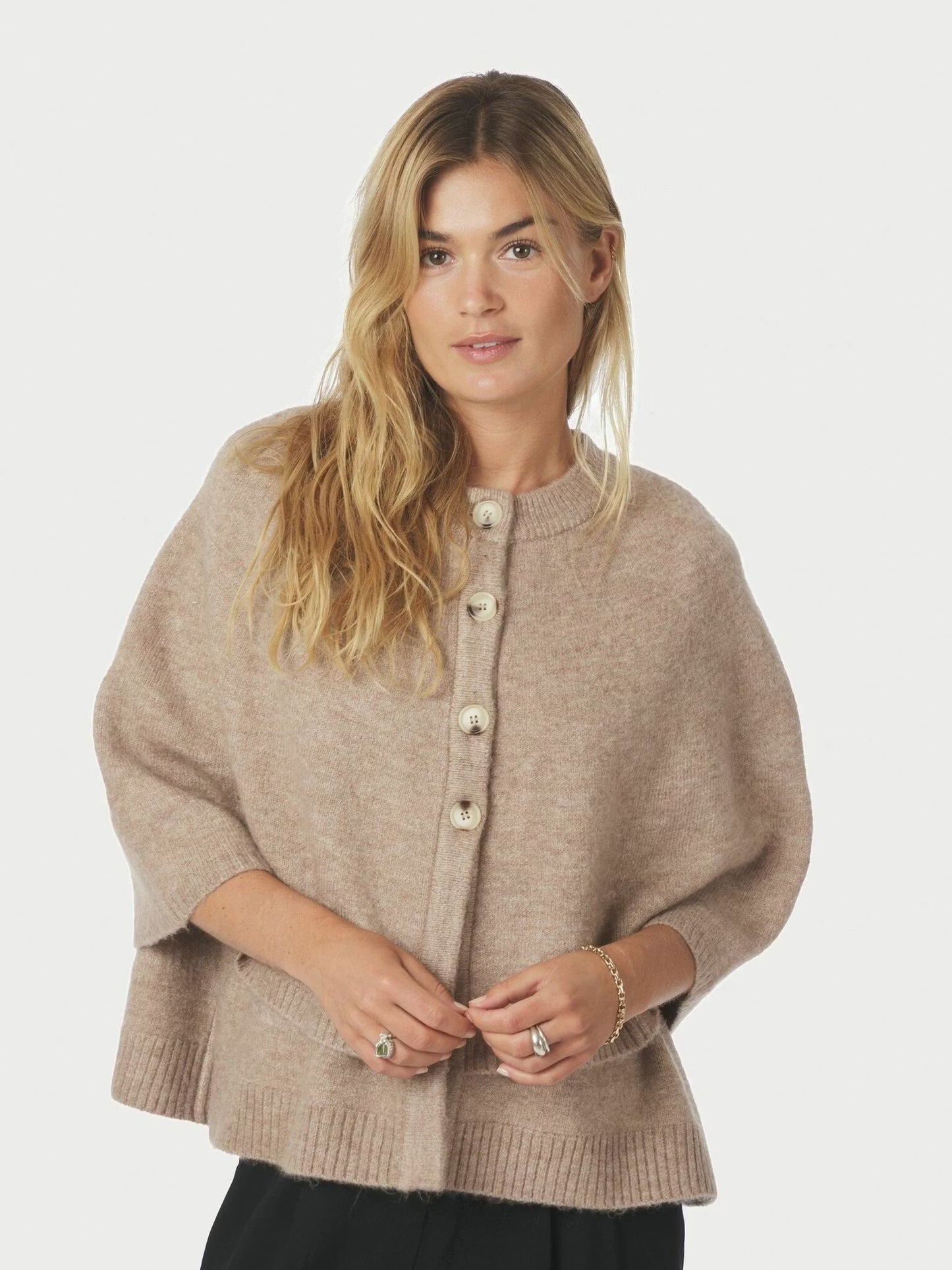 Josei Double Knit Cape Beige Melange Neo Noir