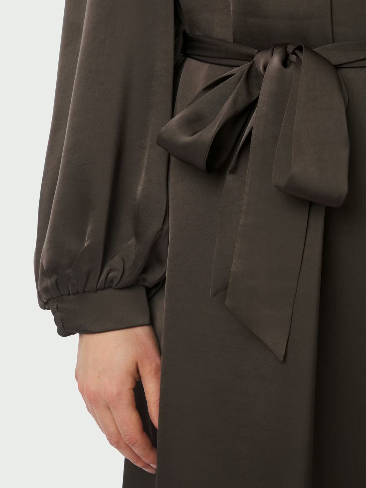 Rolana Heavy Sateen Dress Dark Brown Neo Noir