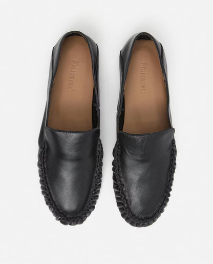 Bon Bon Leather Black Flattered