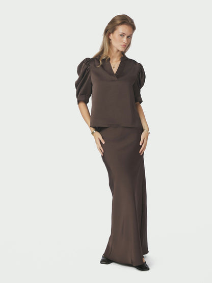 Roella Heavy Sateen Blouse Dark Brown Neo Noir