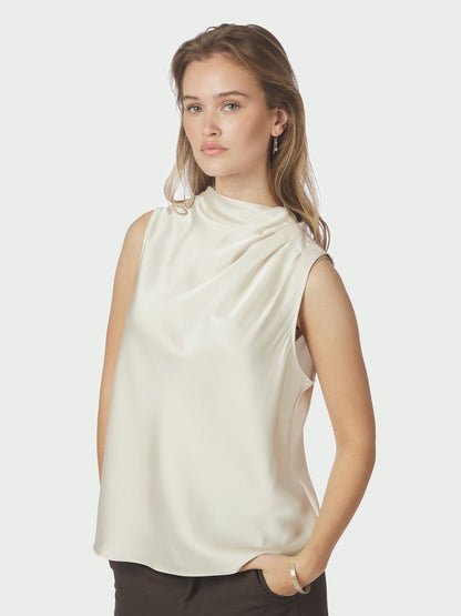 Isola Drapy Satin Top Creme Neo Noir