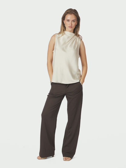 Isola Drapy Satin Top Creme Neo Noir