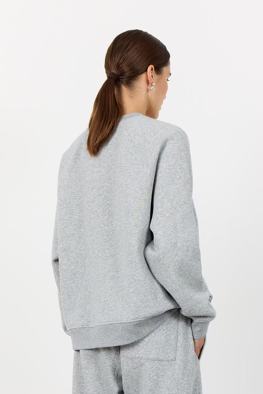 LR-Nuka 11 Sweatshirt Light Grey Levete Room
