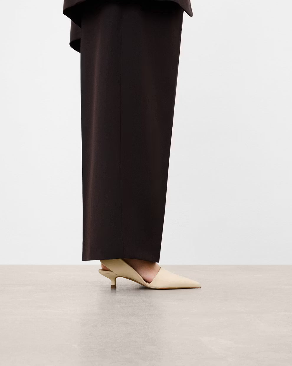 Ninni Leather Creme Flattered