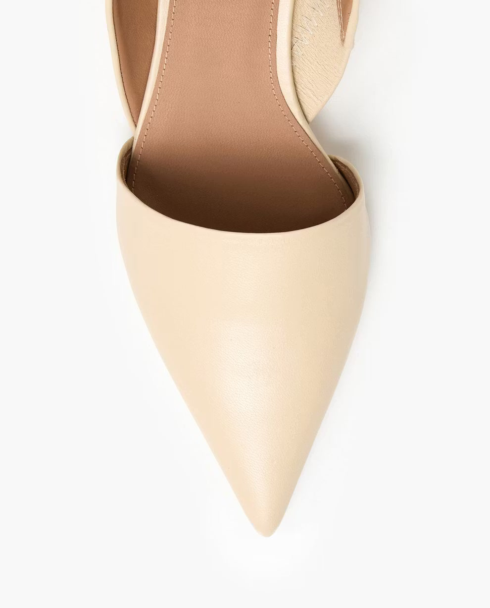 Ninni Leather Creme Flattered