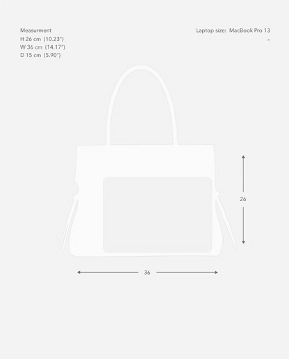 Lydia Tote Bag Grained Leather Black Flattered