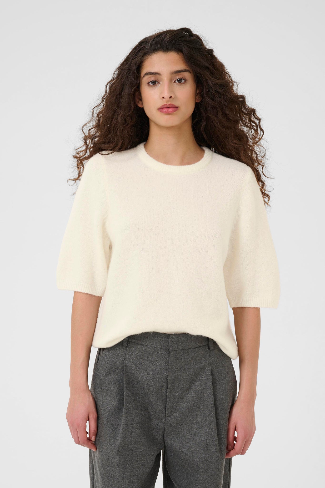 AlphaGZ SS Tee Ivory Gestuz