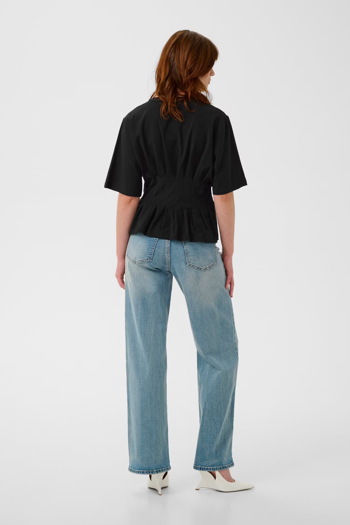 Inez T-shirt Black Gestuz