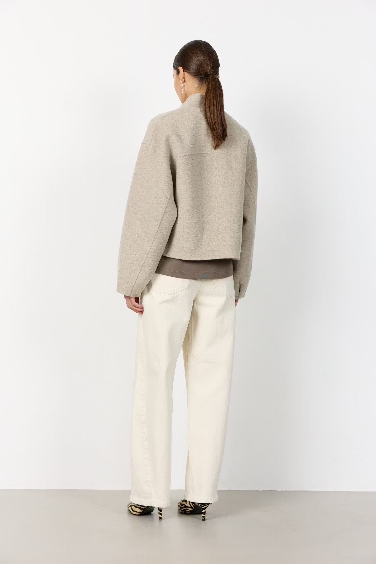 LR-Owa 39 Jacket Light Sand Levete Room