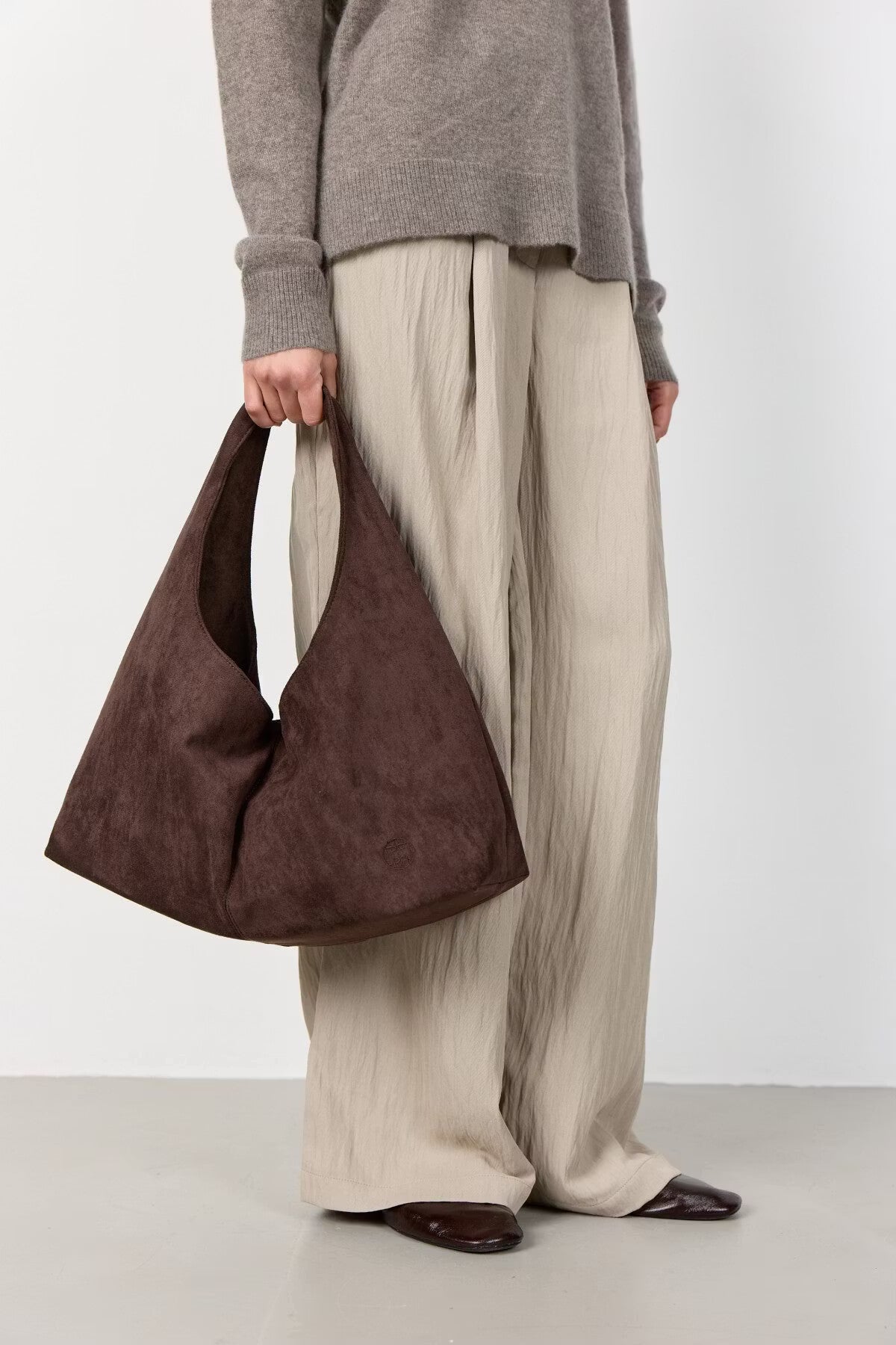 LR-Priscilla 1 Bag Brown Suede Levete Room
