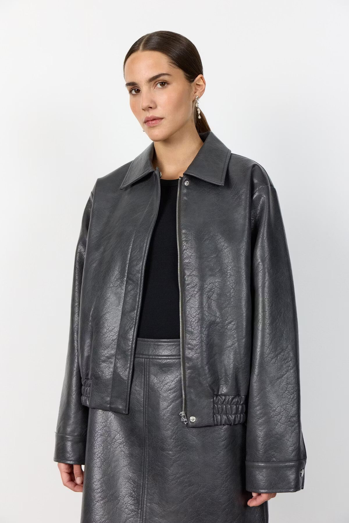 LR-Preston 1 Jacket Dark Grey Levete Room