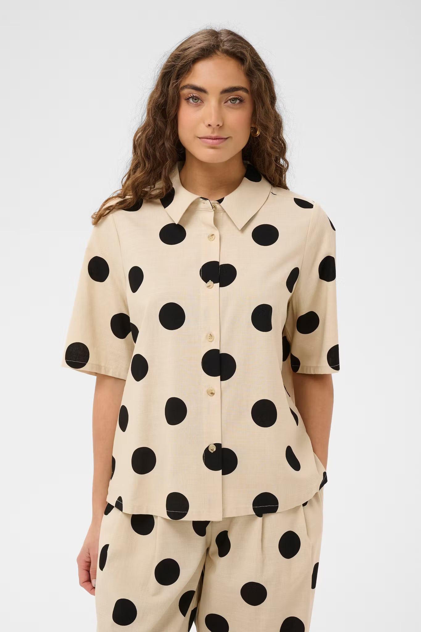 CUtika Shirt Whitecap/Black Dot Culture