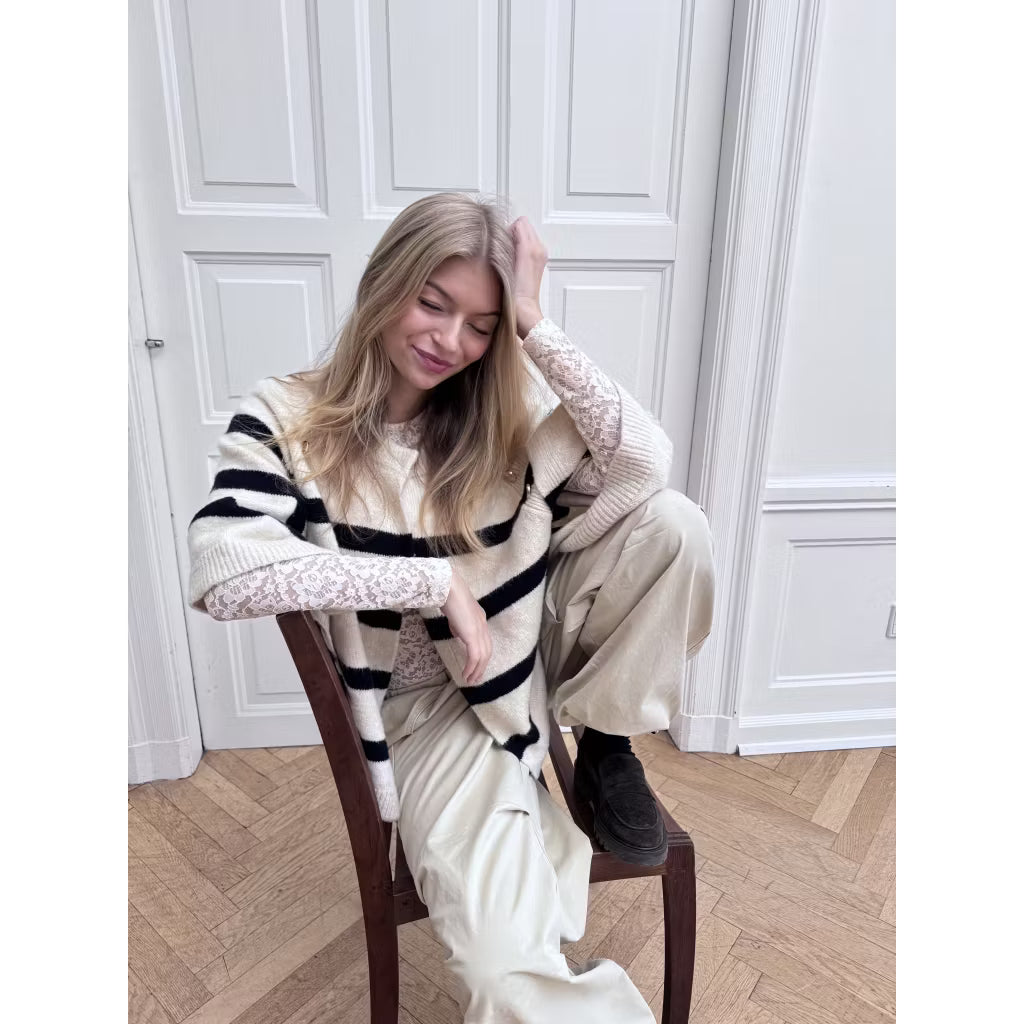 Louis Cape Stripe Continue