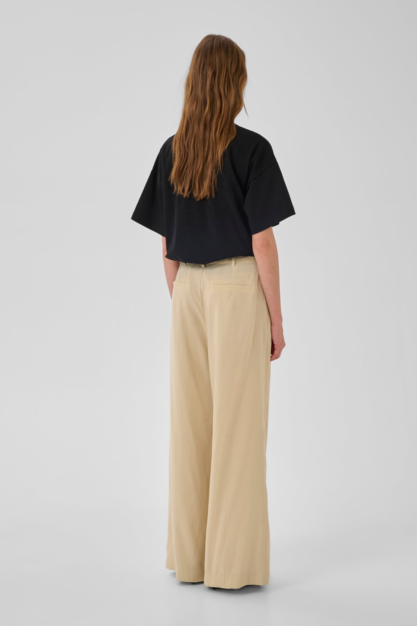 MWApir Boxy Tee Black My Essential Wardrobe