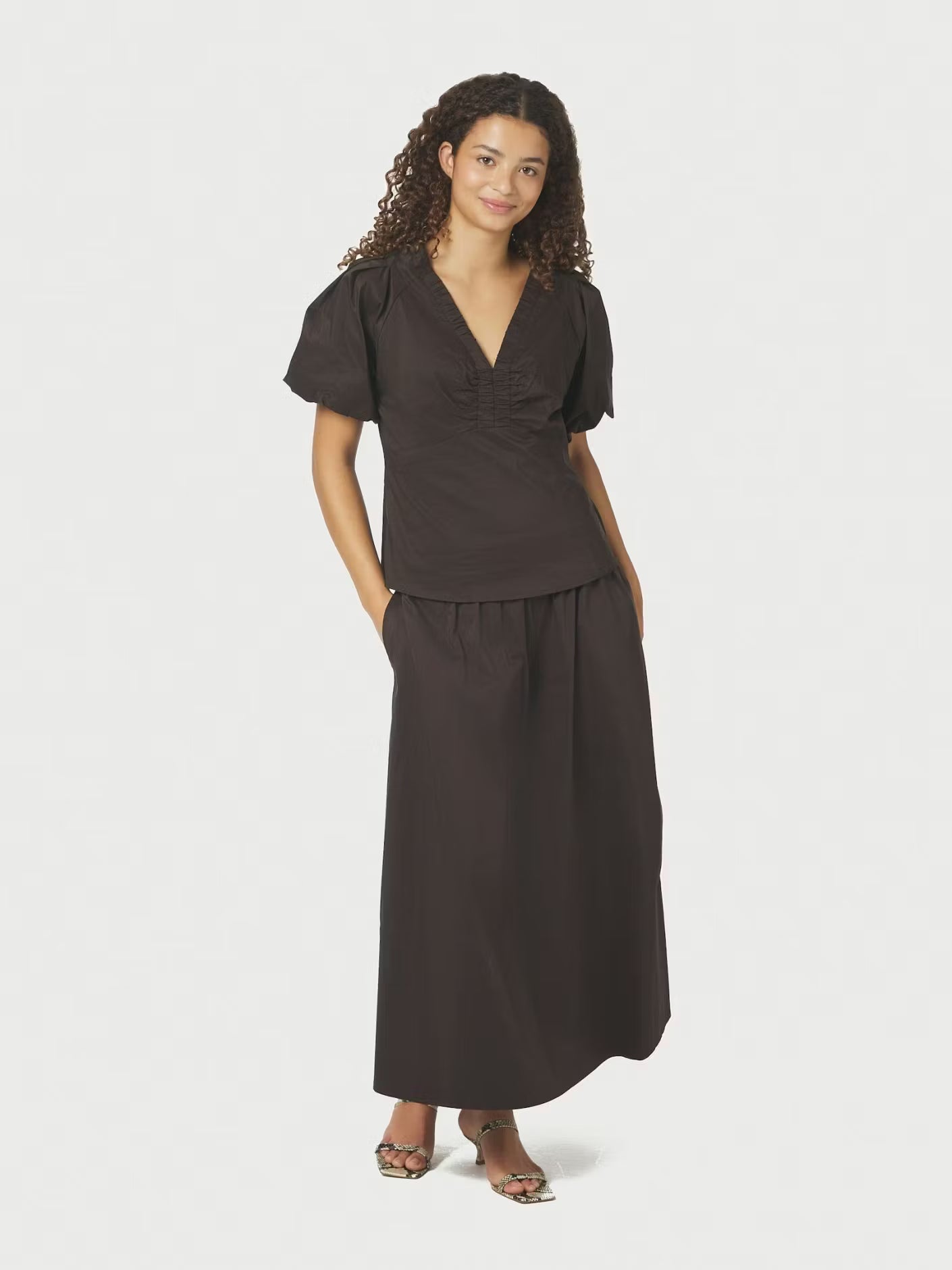 Irina Poplin Blouse Chocolate Brown Neo Noir