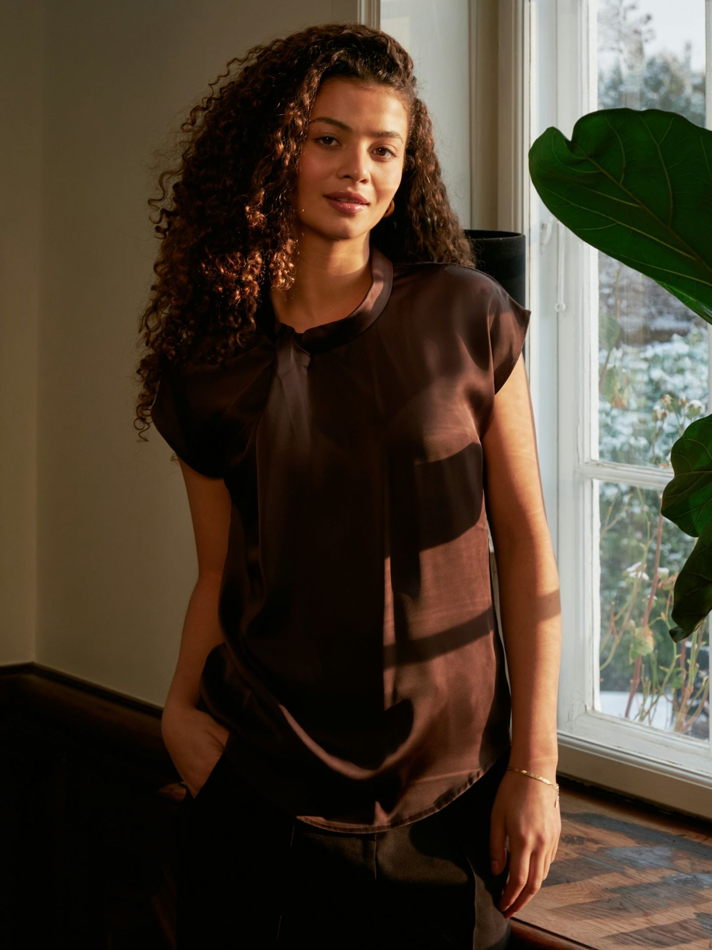 Fleur Drapy Satin Blouse Dark Brown Neo Noir