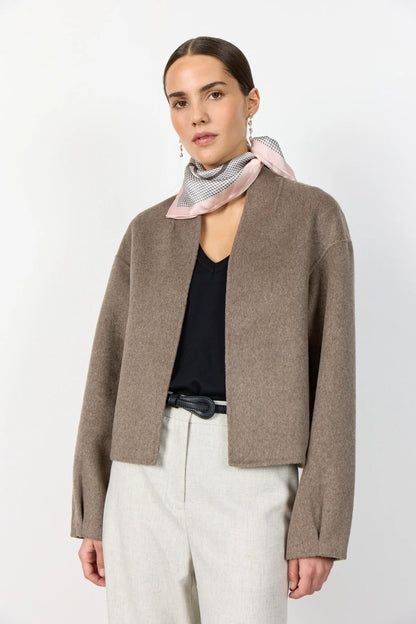 LR-Pablo 1 Scarf Camel Levete Room
