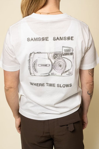 Sacamino SS T-shirt 15276 White Camera Samsoe Samsoe