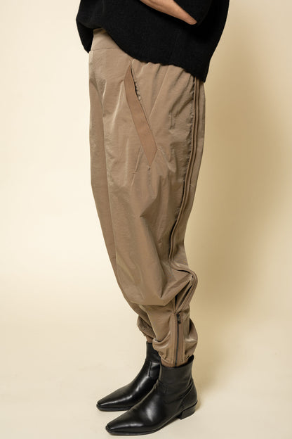 MollieGO Pants Dark Camel Gossia
