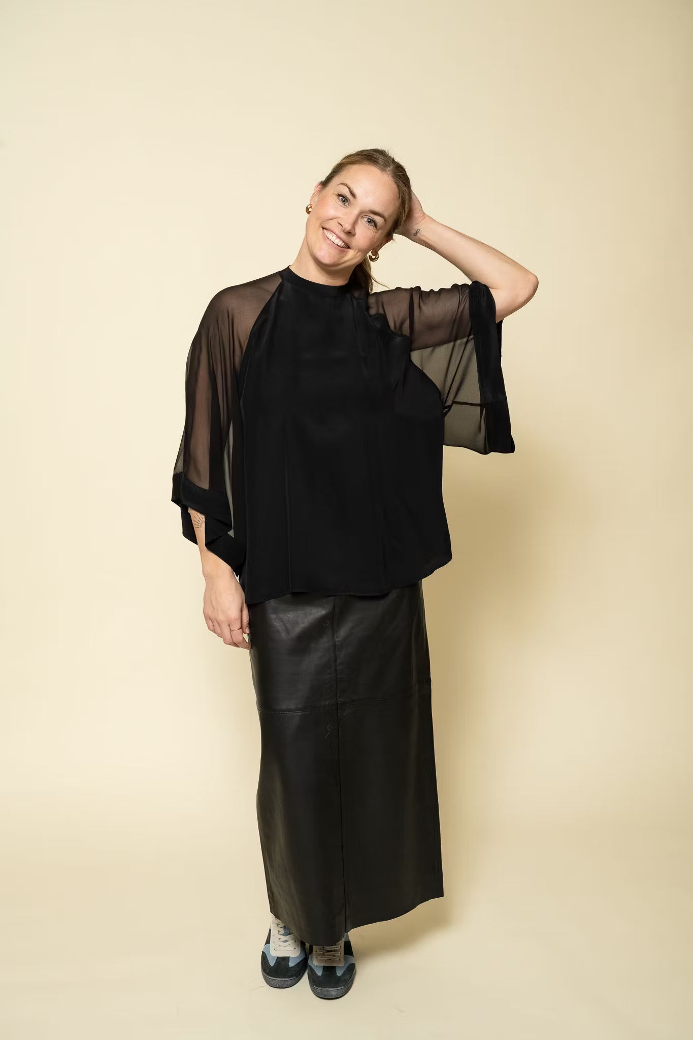 Sheer Raglan Blouse Black Filippa K