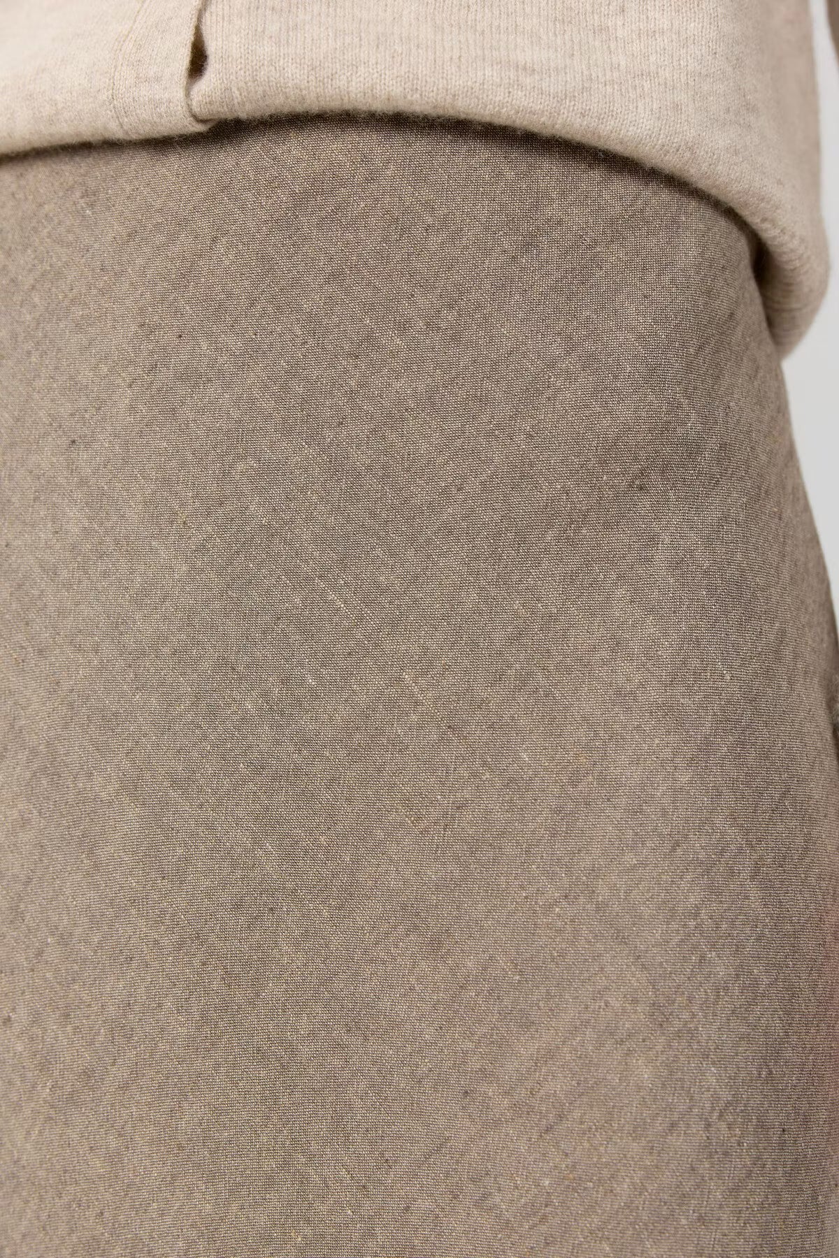 LR-Naja 43 Skirt Camel Levete Room