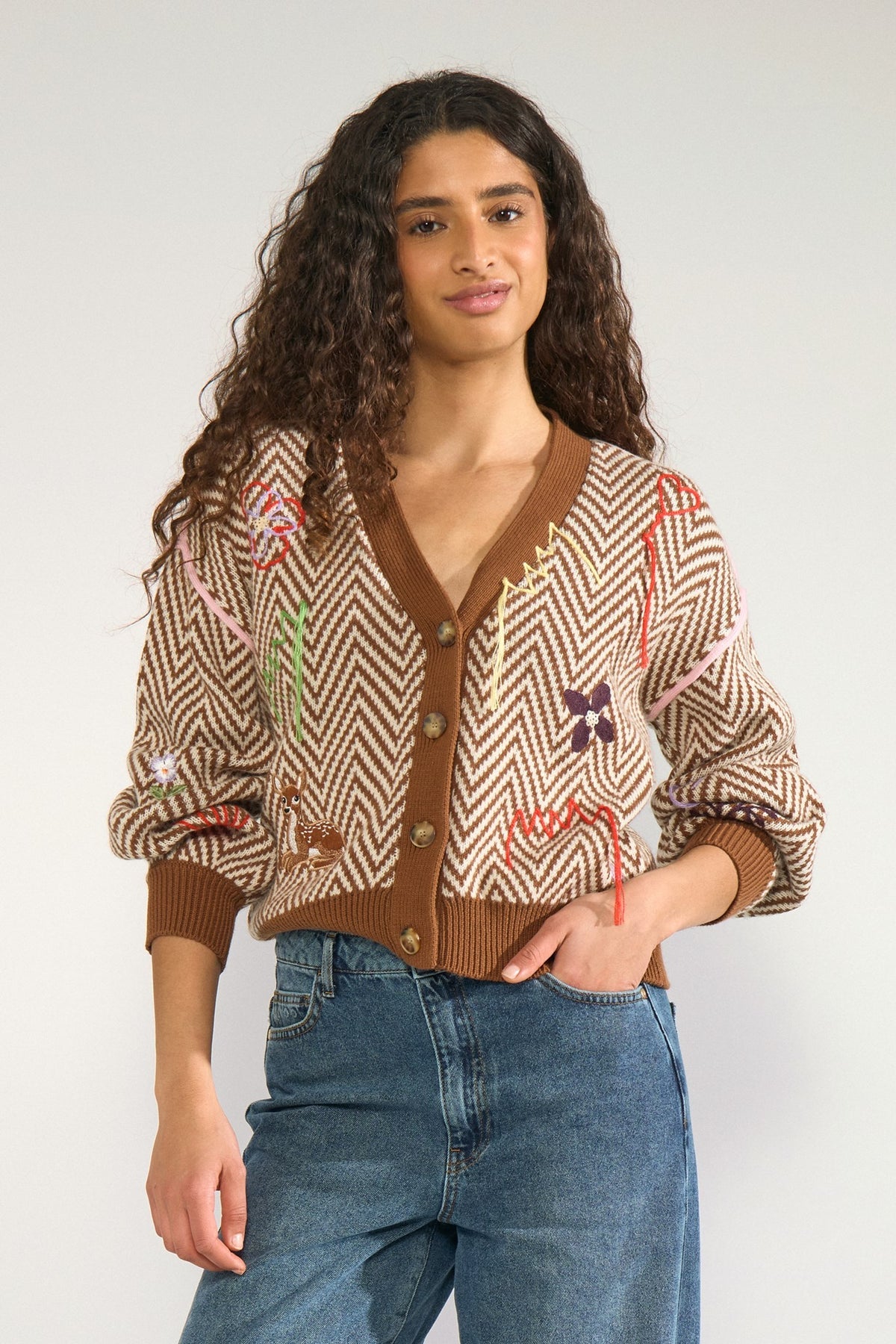Ravissi Cardigan Dachshund Nümph