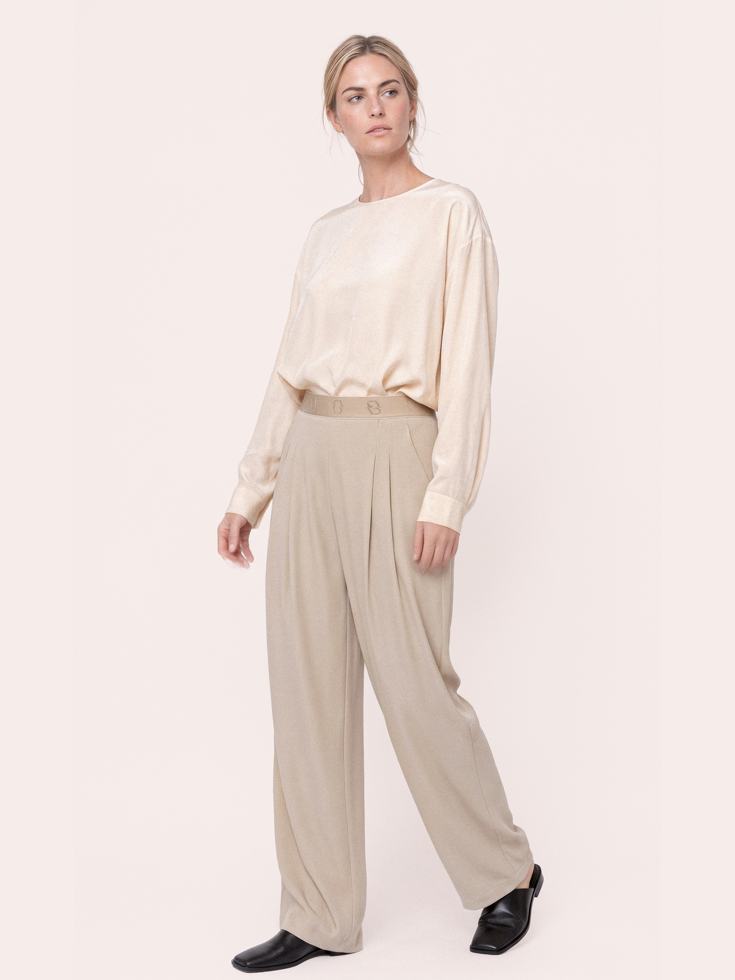 AtalieGO Pants Sand Gossia