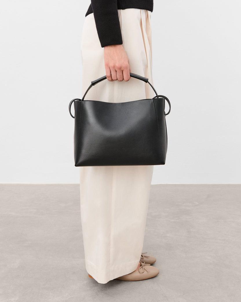 Hedda Midi Handbag Black Leather Flattered