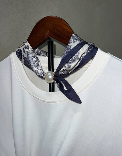 Magnetic Scarf Blue Floral The Shoelace Brand