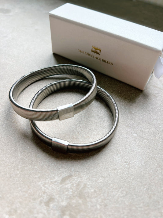 Shirt Sleeve Holder Silver The Shoelace Brand