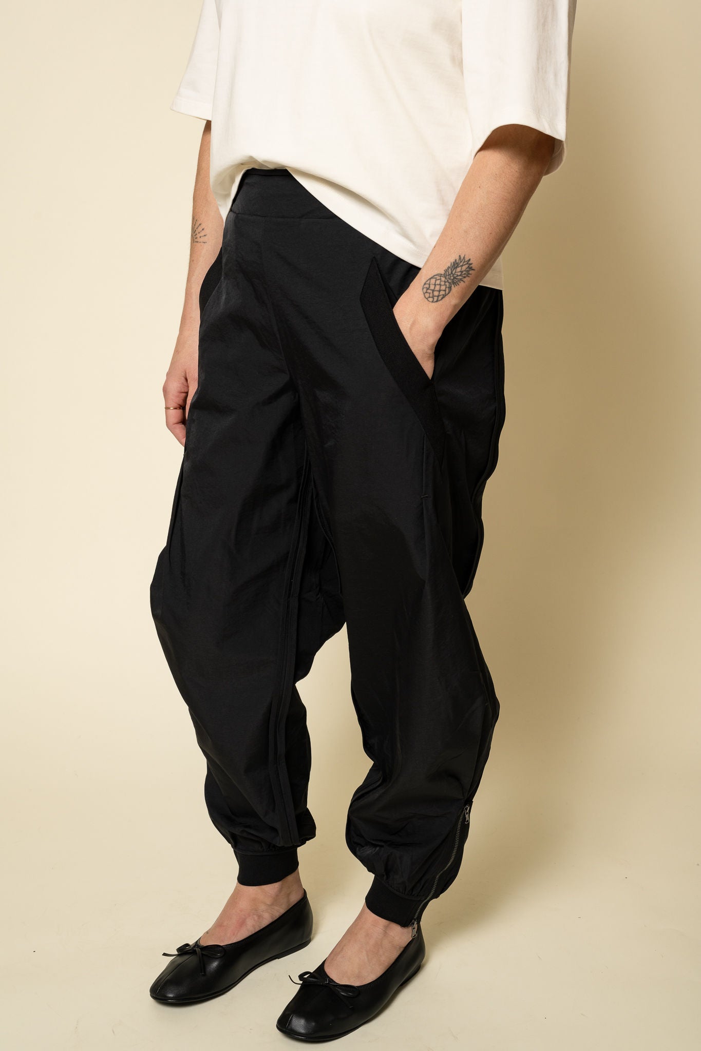 MollieGO Pants Black Gossia