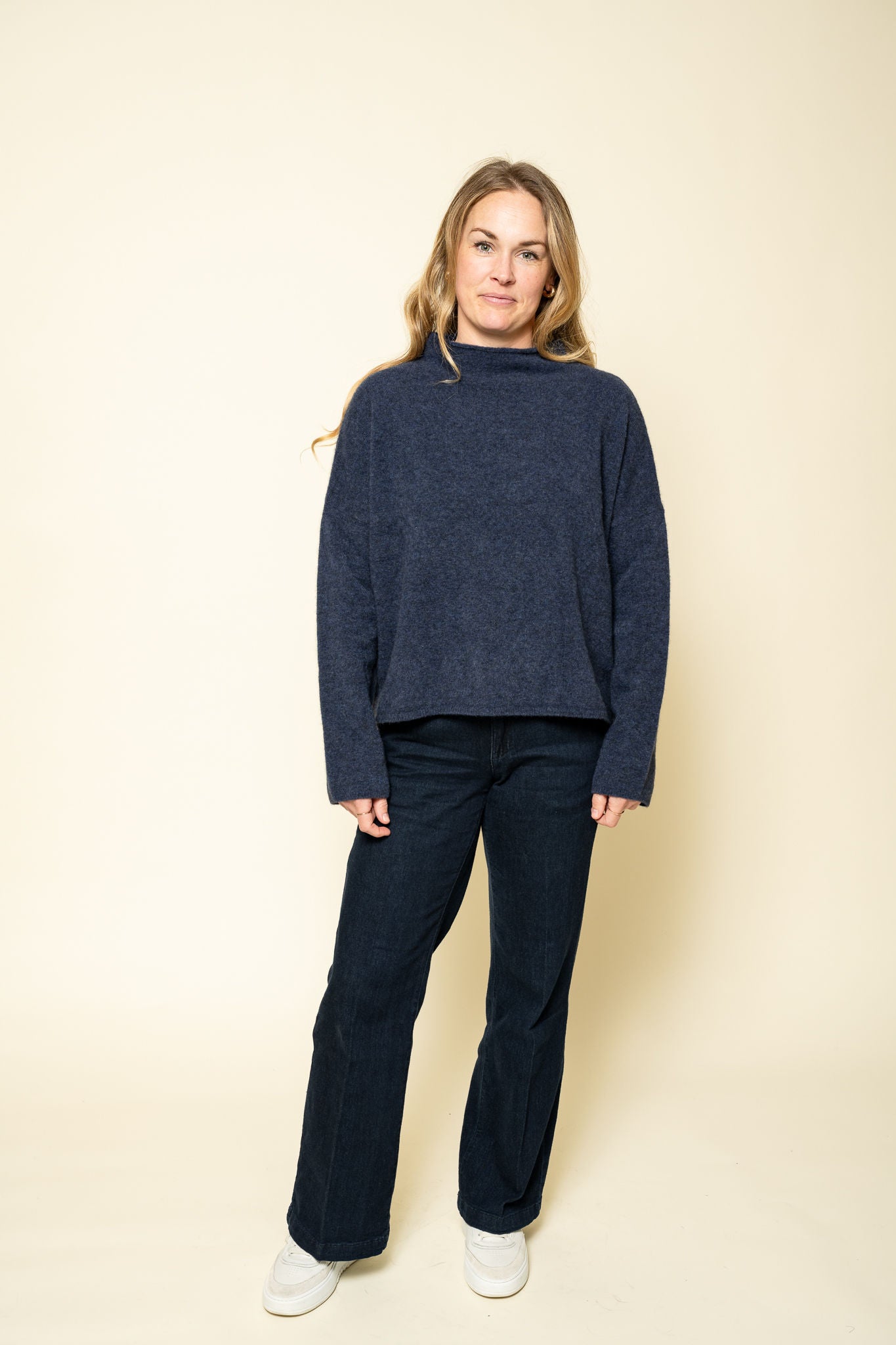 Mika Yak Funnelneck Sweater Night Teal Filippa K