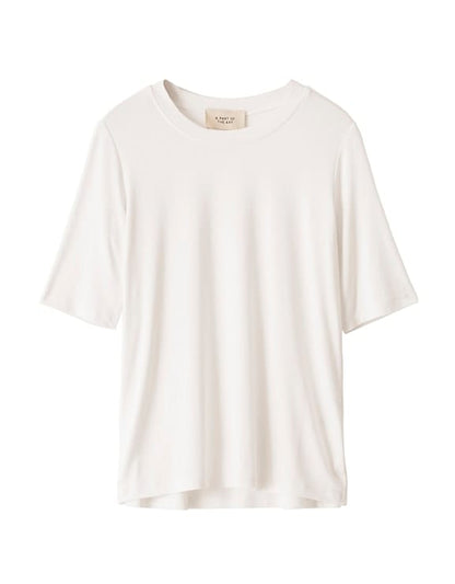 Basic Tee Ivory A Part of the Art