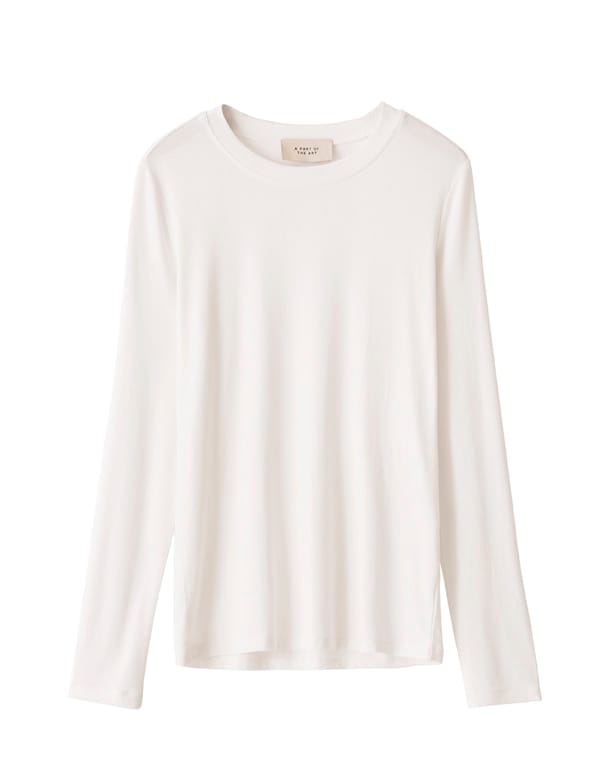 Basic LS Tee White A Part of the Art
