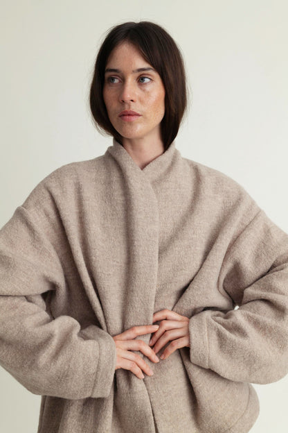 Cape Jacket Heavy Knit Oat A Part of the Art