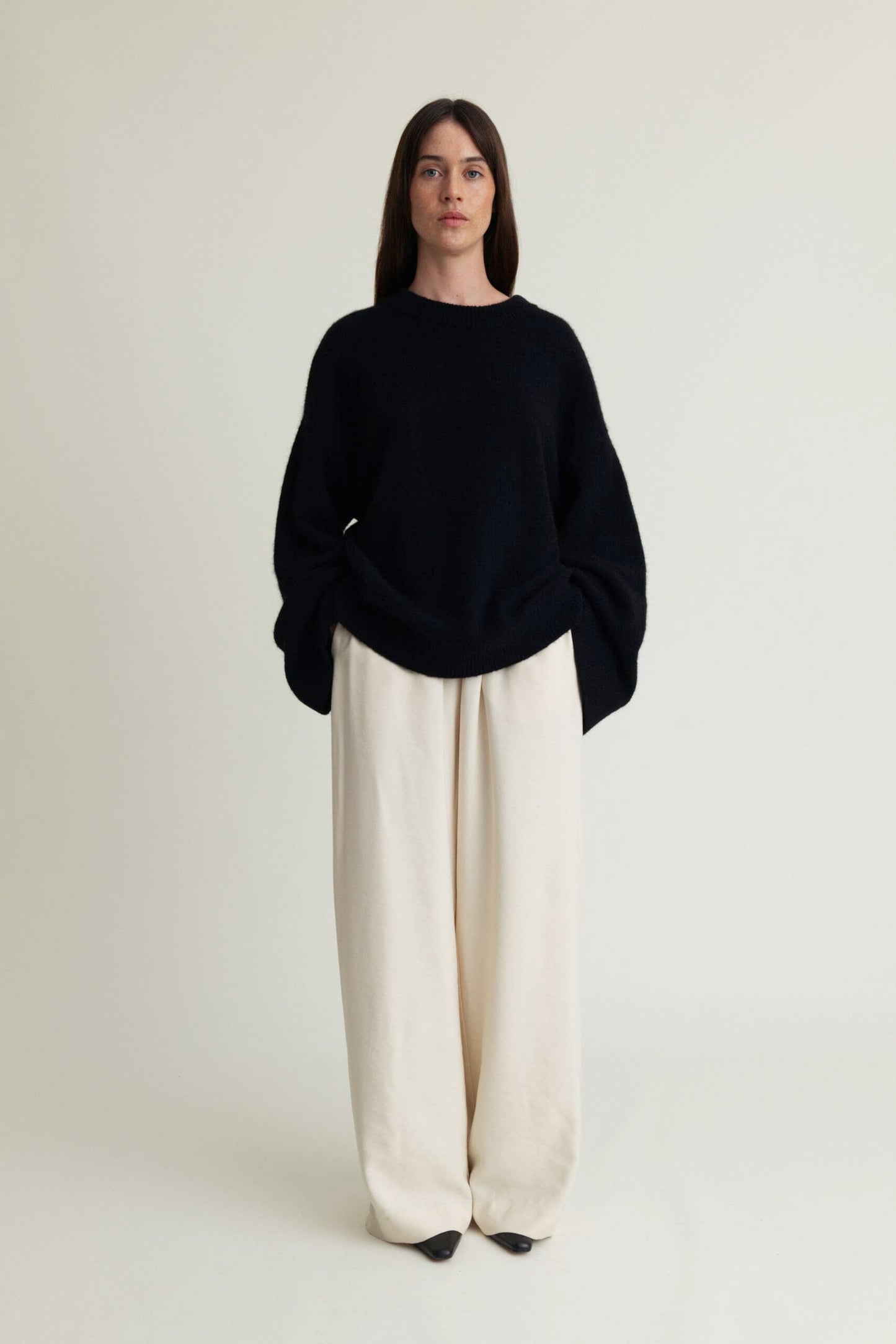 Core Knit Black A Part of the Art