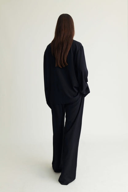 Poise Shirt Black A Part of the Art