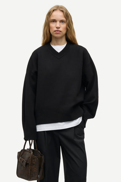 Salissy V-neck 15825 Black Samsoe Samsoe